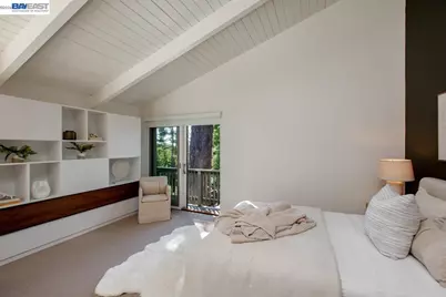 6540 Saroni Dr, Oakland, CA 94611 - Photo 41