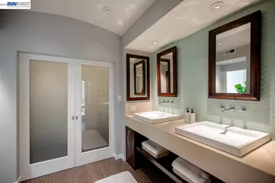 6540 Saroni Dr, Oakland, CA 94611 - Photo 51