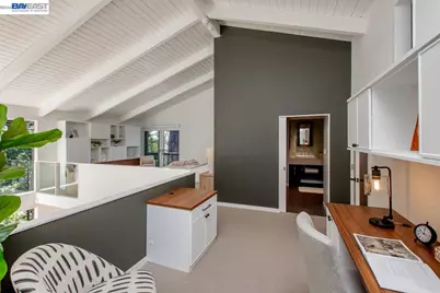 6540 Saroni Dr, Oakland, CA 94611 - Photo 49