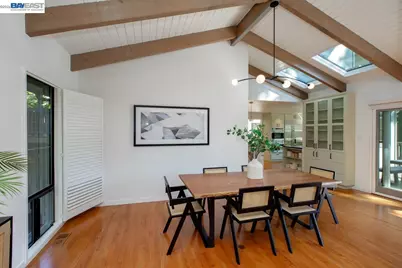 6540 Saroni Dr, Oakland, CA 94611 - Photo 25