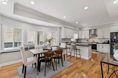 812 37th St, Oakland, CA 94608 - Photo 7