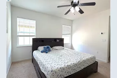 277 Saint Francis Ave, Mountain House, CA 95391 - Photo 17