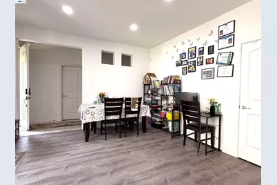 277 Saint Francis Ave, Mountain House, CA 95391 - Photo 13