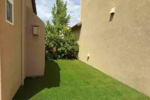 277 Saint Francis Ave, Mountain House, CA 95391 - Photo 25