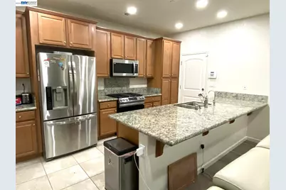 277 Saint Francis Ave, Mountain House, CA 95391 - Photo 11