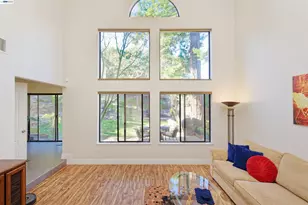 4903 Stoneridge Ct, Oakland, CA 94605 - Photo 9