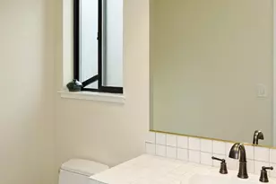 4903 Stoneridge Ct, Oakland, CA 94605 - Photo 35