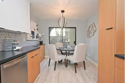 5261 Springdale Ave, Pleasanton, CA 94566 - Photo 23