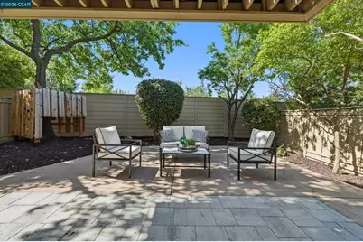 1905 Stratton Circle, Walnut Creek, CA 94598 - Photo 25