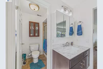 6328 Merton Way, Sacramento, CA 95842 - Photo 31