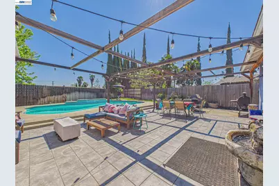 6328 Merton Way, Sacramento, CA 95842 - Photo 33