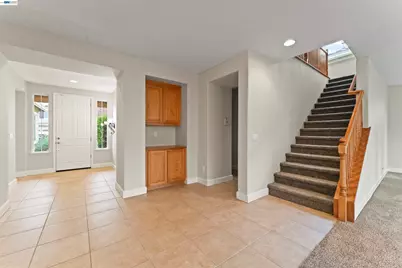 204 Daylily Ln, Patterson, CA 95363 - Photo 11