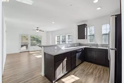 720 Shell Ave, Martinez, CA 94553 - Photo 15