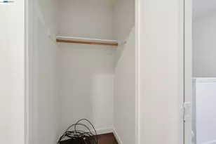 5406 Trask St, Oakland, CA 94601 - Photo 31