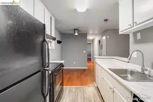 321 Lighthouse Dr, Vallejo, CA 94590 - Photo 11