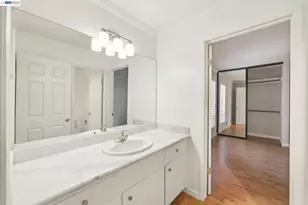 385 Jayne Ave, Oakland, CA 94610 - Photo 17