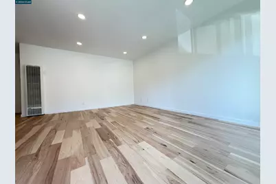 10 Moss Ave #15, Oakland, CA 94610 - Photo 5