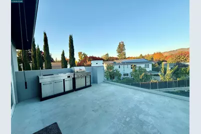 3318 Ellesmere Court, Walnut Creek, CA 94598 - Photo 23