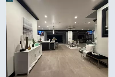 3318 Ellesmere Court, Walnut Creek, CA 94598 - Photo 3