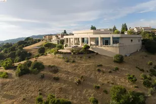 13367 Campus Dr, Oakland, CA 94619 - Photo 19