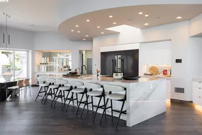 13367 Campus Dr., Oakland, CA 94619 - Photo 11