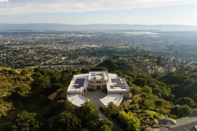 13367 Campus Dr., Oakland, CA 94619 - Photo 17