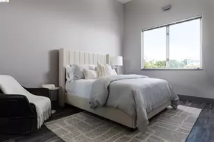 13367 Campus Dr, Oakland, CA 94619 - Photo 33