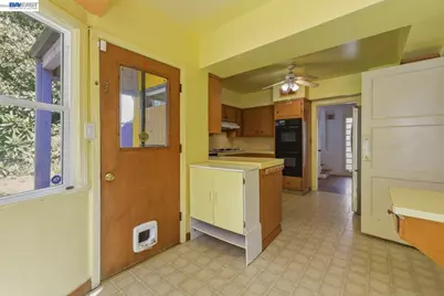 3890 Serrano St, Martinez, CA 94553 - Photo 17