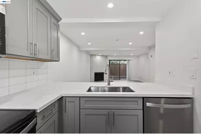 6341 Joaquin Murieta Ave #C, Newark, CA 94560 - Photo 5