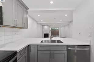 6341 Joaquin Murieta Ave, Newark, CA 94560 - Photo 5