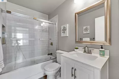 14582 Outrigger, San Leandro, CA 94577 - Photo 15