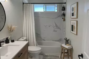 4805 Clarity Ct, Sacramento, CA 95842 - Photo 19