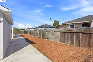 26802 Lakewood Way, Hayward, CA 94544 - Photo 35