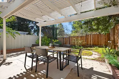 3873 Inverness Cmn, Livermore, CA 94551 - Photo 17