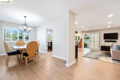 14787 Oleander St, San Leandro, CA 94578 - Photo 13