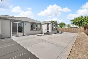 619 Heathridge St, Manteca, CA 95336 - Photo 41
