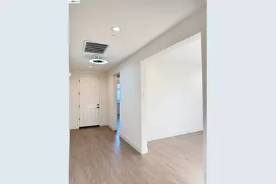 619 Heathridge Street, Manteca, CA 95336 - Photo 9