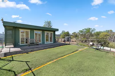 18188 Corral Hollow Rd, Tracy, CA 95377 - Photo 21