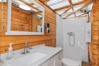 18188 Corral Hollow Rd, Tracy, CA 95377 - Photo 15