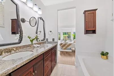 2035 Canyon Lakes Dr, San Ramon, CA 94582 - Photo 29