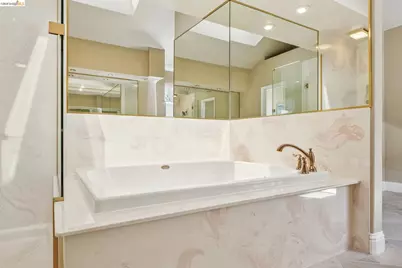 5362 Saddleback Ct., Richmond, CA 94803 - Photo 41