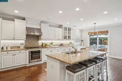 2261 Genoa St, Danville, CA 94506 - Photo 7