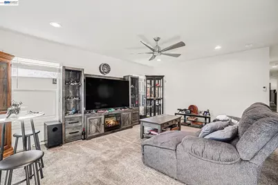 16711 Marsh Creek Rd #150, Clayton, CA 94517 - Photo 9