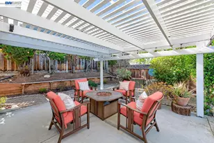 1237 Concord St, Pleasanton, CA 94566 - Photo 31