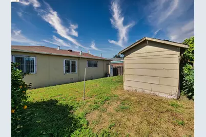 138 Eldridge Avenue, Oakland, CA 94603 - Photo 17
