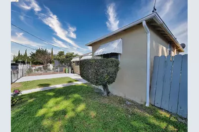 138 Eldridge Avenue, Oakland, CA 94603 - Photo 9