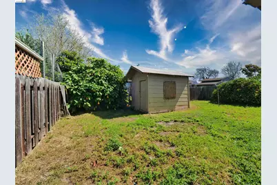 138 Eldridge Avenue, Oakland, CA 94603 - Photo 13