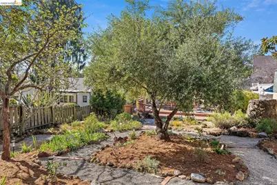 1950 Hopkins Street, Berkeley, CA 94707 - Photo 31