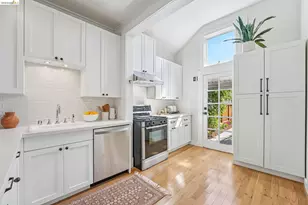 491 McAuley St, Oakland, CA 94609 - Photo 13