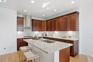 116 Mahogany Ln, Union City, CA 94587 - Photo 11